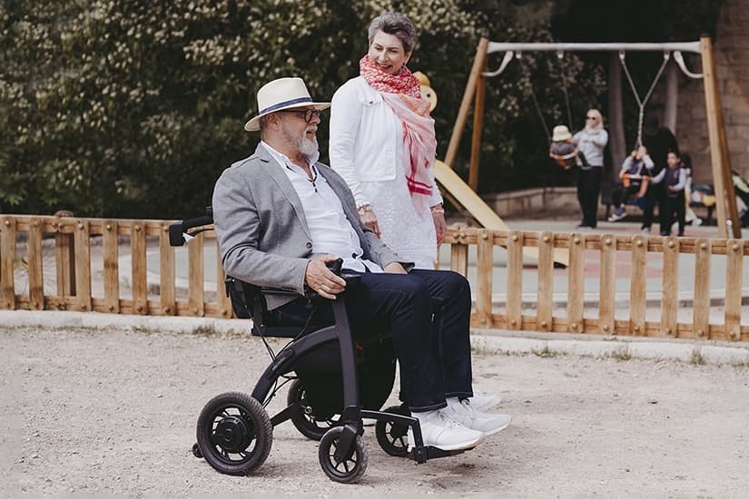 Hoe gebruik je een elektrische rolstoel